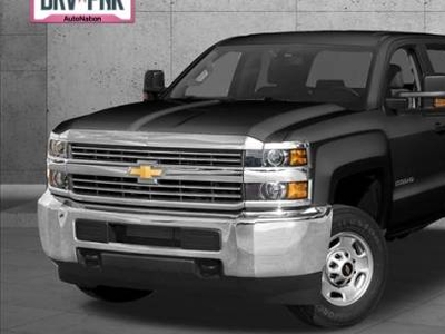 Chevrolet Silverado 2500HD 6.0L V-8 Gas