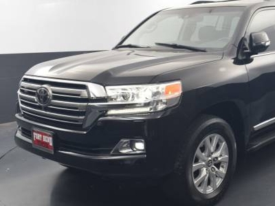 Toyota Land Cruiser 5.7L V-8 Gas