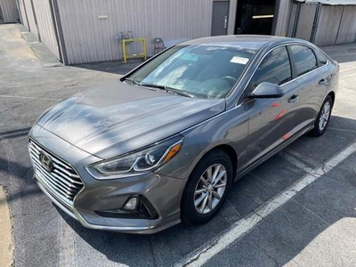 2018 Hyundai Sonata for Sale in Northwoods, Illinois