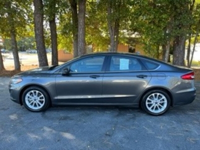 2019 Ford Fusion SE in Fayetteville, NC