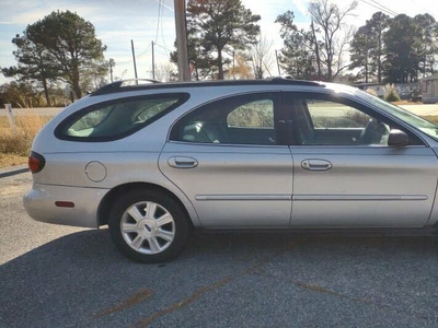 2003 Ford Taurus