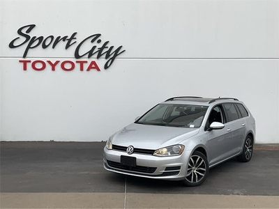 2016 Volkswagen Golf SportWagen