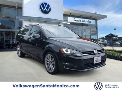 2017 Volkswagen Golf SportWagen