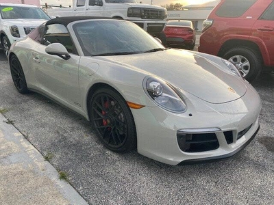 2018 Porsche 911