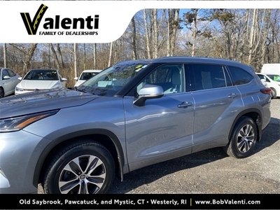 2021 Toyota Highlander XLE for sale in Old Saybrook, CT