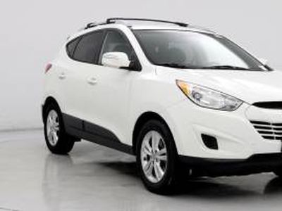 Hyundai Tucson 2400