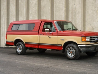 FOR SALE: 1990 Ford F-150 XLT Lariat $21,900 USD