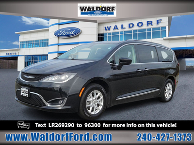 Used 2020 Chrysler Pacifica Touring-L for sale in Waldorf, MD 20601: Van Details - 676287400 | Kelley Blue Book