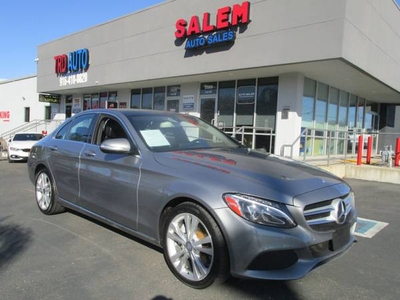 2015 Mercedes-Benz C-300 4MATIC - REAR CAMERA - PANORAMIC ROOF - ATTENTION A $11,988