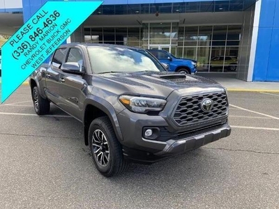 2020 Toyota Tacoma 4WD for Sale in Northwoods, Illinois