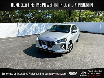 2022 Hyundai Ioniq Hybrid for Sale in Northwoods, Illinois