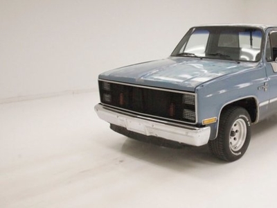 FOR SALE: 1986 Chevrolet C10 $17,500 USD