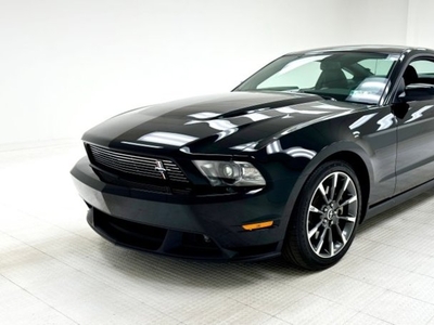 FOR SALE: 2011 Ford Mustang $31,000 USD