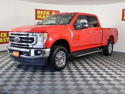 Pre-Owned 2022 Ford F-250SD Lariat