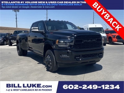PRE-OWNED 2022 RAM 3500 LIMITED DUALLY WITH NAVIGATION & 4WD