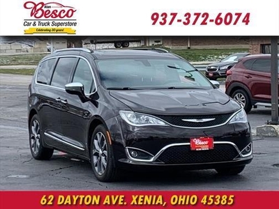 2017 Chrysler Pacifica for Sale in Saint Louis, Missouri