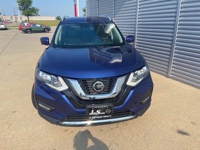 2018 Nissan Rogue SL in Cape Girardeau, MO
