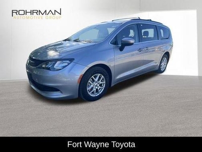 2020 Chrysler Voyager for Sale in Chicago, Illinois