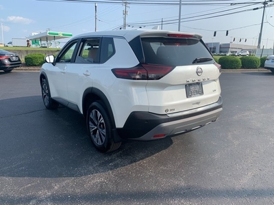 2022 Nissan Rogue SV in Richmond, KY