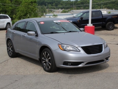 Used 2014 Chrysler 200 Touring FWD