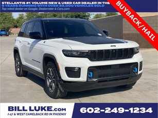 PRE-OWNED 2022 JEEP GRAND CHEROKEE TRAILHAWK 4XE WITH NAVIGATION & 4WD