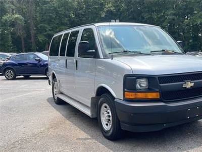 Chevrolet Express Passenger 4.8L V-8 Gas