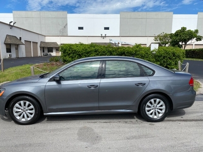2015 Volkswagen Passat 1.8T Wolfsburg Edition PZEV 4dr Sedan for sale in Fort Lauderdale, FL