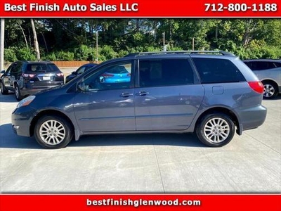 2007 Toyota Sienna for Sale in Co Bluffs, Iowa