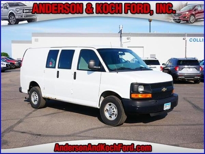 2013 Chevrolet Express 2500 for Sale in Co Bluffs, Iowa