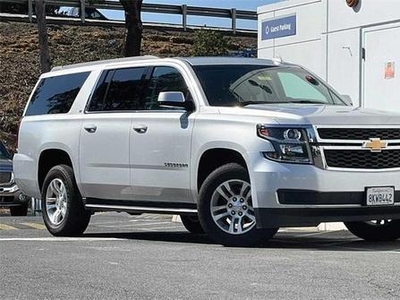 2020 Chevrolet Suburban for Sale in Co Bluffs, Iowa