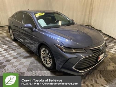 2020 Toyota Avalon Hybrid for Sale in Co Bluffs, Iowa