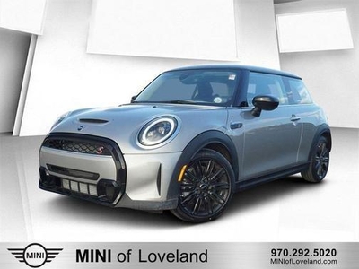 2023 MINI Hardtop for Sale in Co Bluffs, Iowa