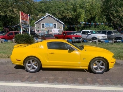 2006 Ford Mustang for Sale in Chicago, Illinois