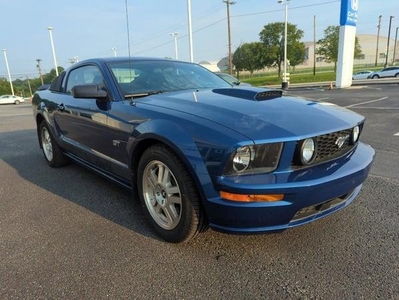 2007 Ford Mustang for Sale in Chicago, Illinois