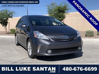 2012 Toyota Prius v for Sale in Northwoods, Illinois