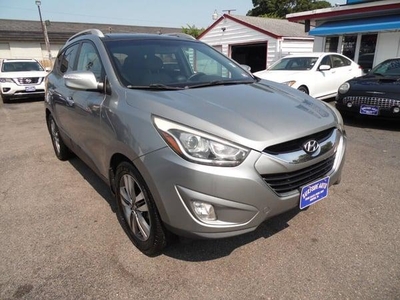2014 Hyundai Tucson for Sale in Northwoods, Illinois
