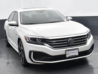 2020 Volkswagen Passat for Sale in Northwoods, Illinois
