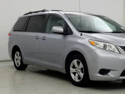 Toyota Sienna 3500