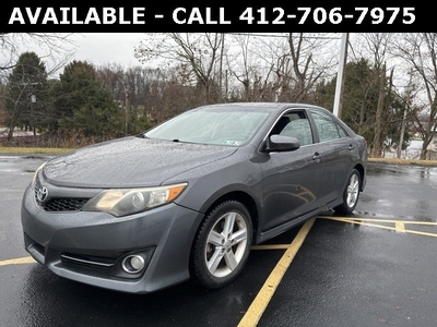 Used 2013 Toyota Camry SE FWD