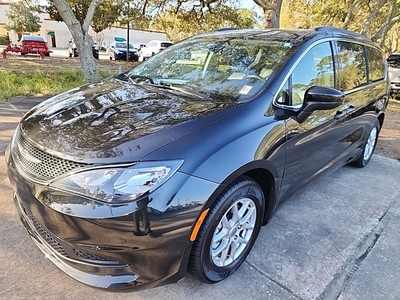 2021 Chrysler Voyager