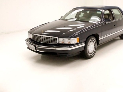 FOR SALE: 1996 Cadillac DeVille $10,000 USD