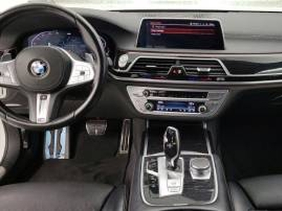 BMW 7 Series 3000