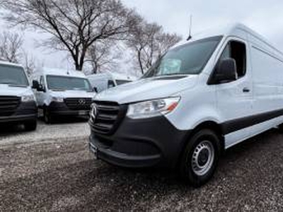 Mercedes-Benz Sprinter Cargo Van 2000