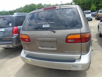 1999 Toyota Sienna LE in Rock Hill, SC
