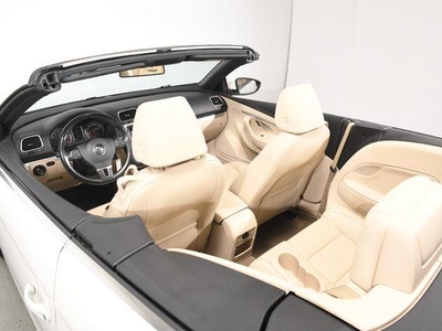 2013 Volkswagen Eos Komfort SULEV in Branford, CT