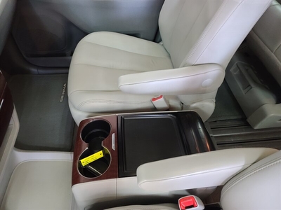 2014 Toyota Sienna XLE 7-Passenger Auto Access Se in Hamilton, OH