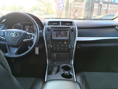 2015 Toyota Camry 4dr Sdn I4 Auto SE (Natl) in Jamaica, NY