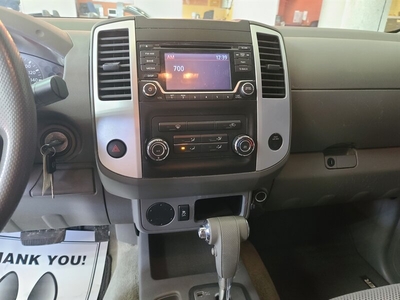 2016 Nissan Frontier SV CREW CAB in Hamilton, OH