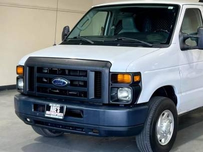 Ford Econoline Cargo Van 5400