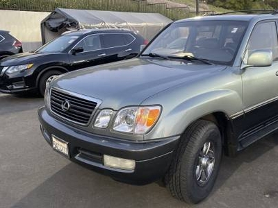 Lexus LX 4.7L V-8 Gas